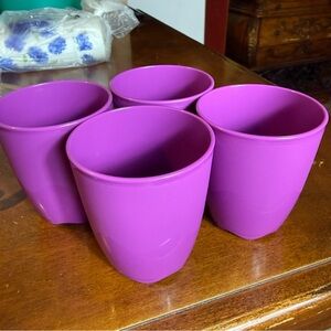 Tupperware Small Tumblers